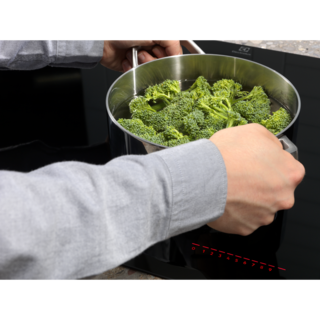 Electrolux - Indukcijska ploča - Ugradbeni - EIP8146