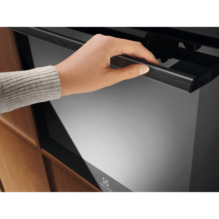 Electrolux - Pećnica - KODEF70BZ
