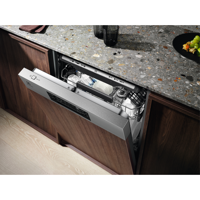 Electrolux - Ugradbena perilica posuđa - EEM69300IX