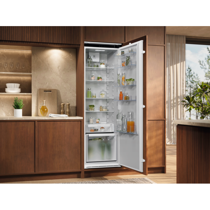 Electrolux - Ugradbeni hladnjak - ERD6DE18S1