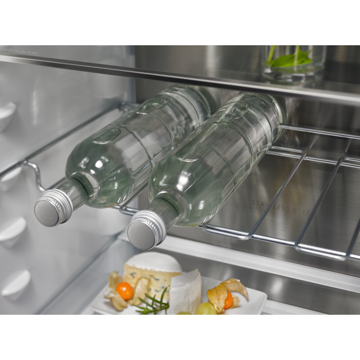 Electrolux - Ugradbeni hladnjak sa zamrzivačem - ENC8MC18S