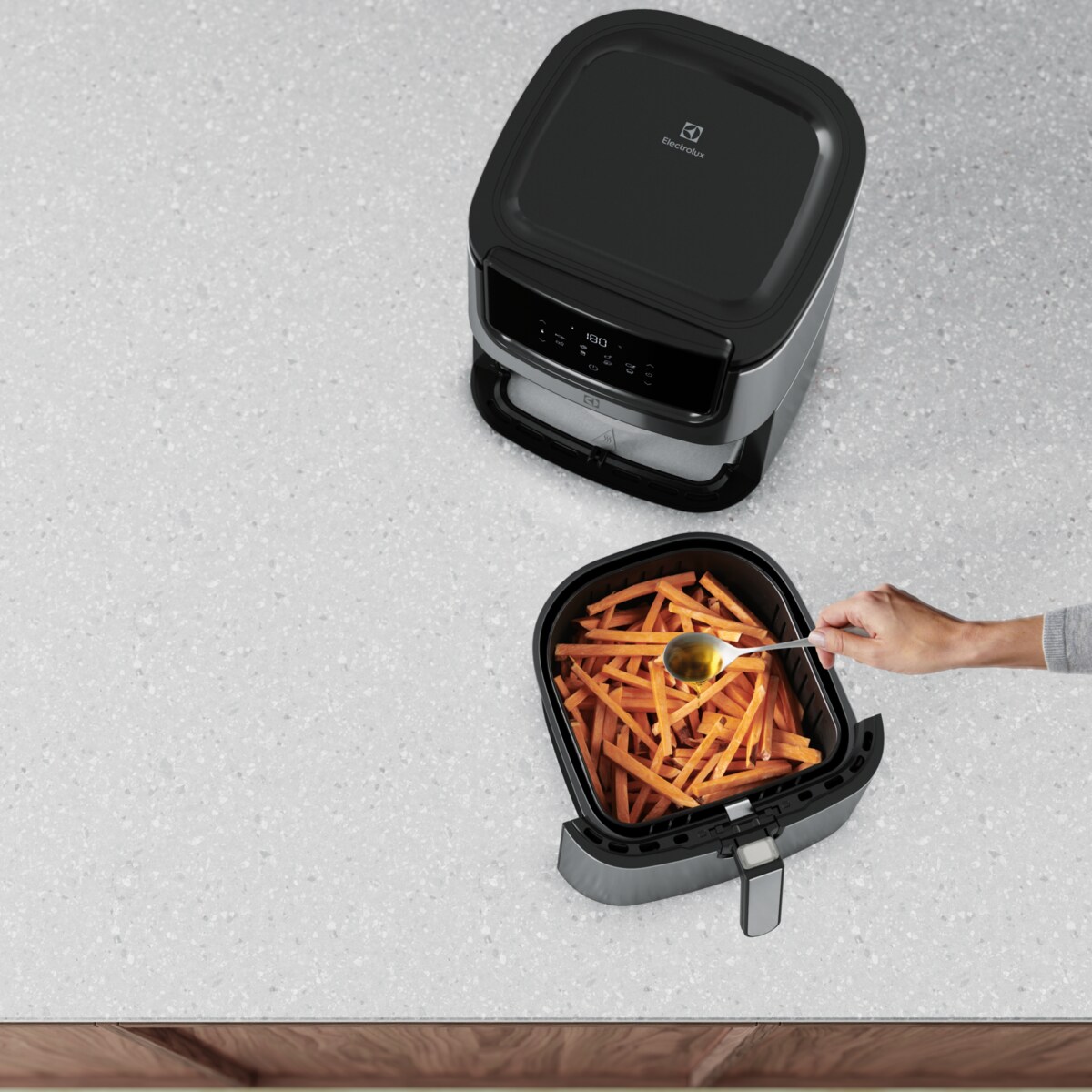 Electrolux - Friteze na vrući zrak - E6AF1-6ST