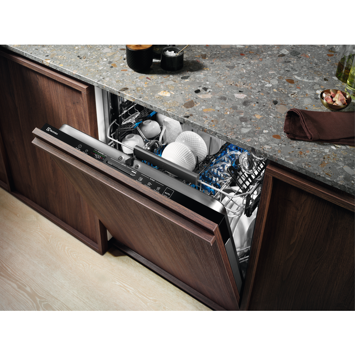 Electrolux - Ugradbena perilica posuđa - EEG67410W