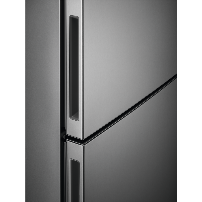 Electrolux - Samostojeći hladnjak sa zamrzivačem - LNT5ME36U1