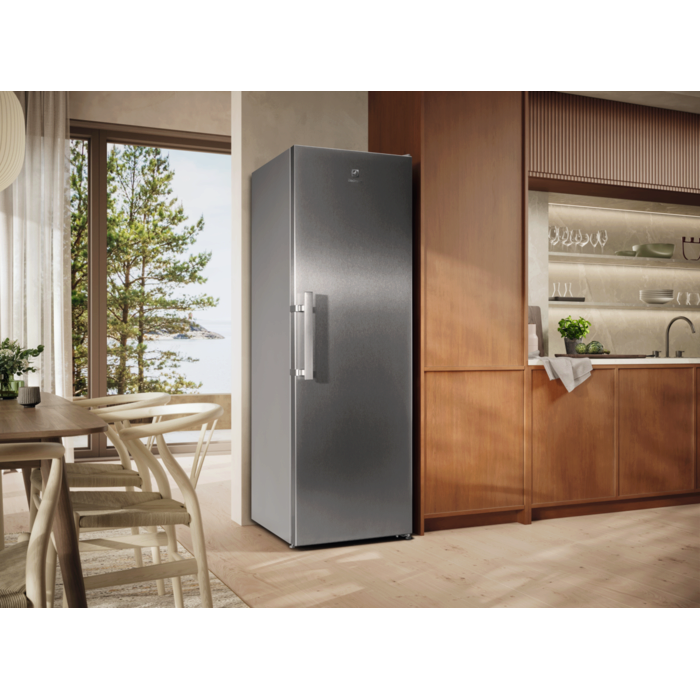 Electrolux - Samostojeći hladnjak - LRS3DE39U