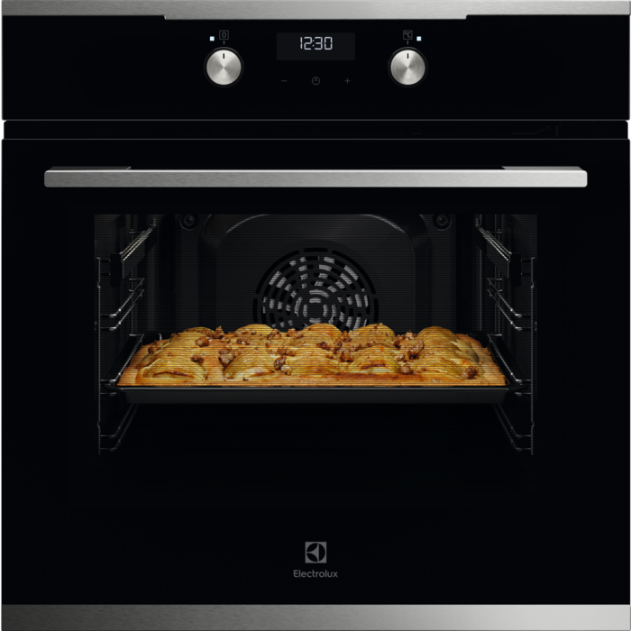 Electrolux 600 SteamBake ugradbena pećnica
