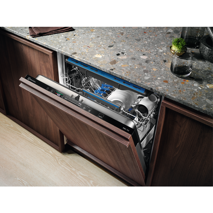 Electrolux - Dishwasher 60 cm - EEM48321L