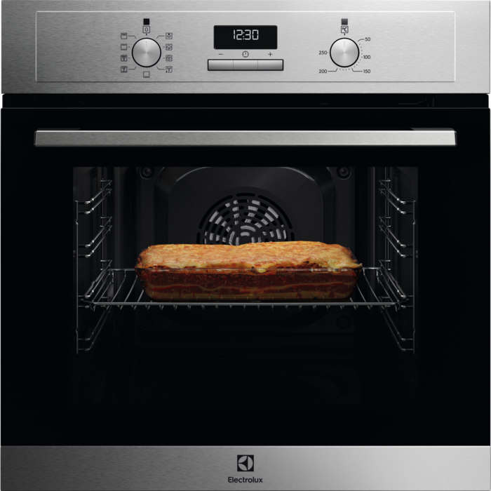 Electrolux 600 SteamBake ugradbena pećnica