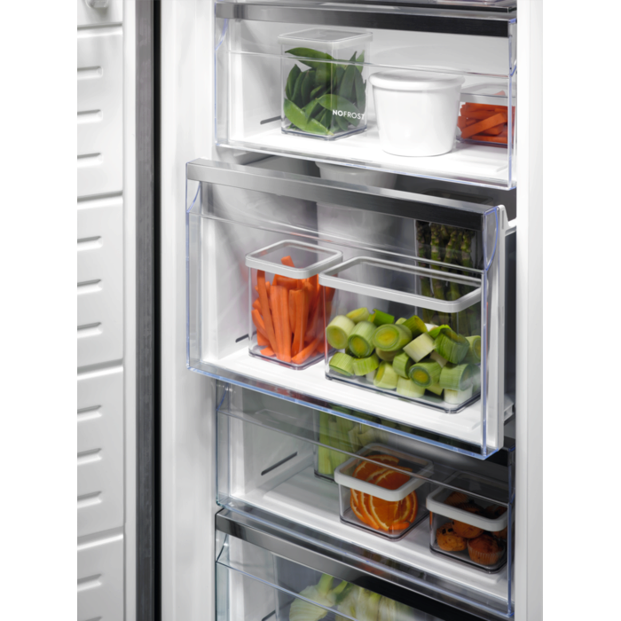Electrolux - Samostojeći zamrzivač - LUS7ME28X